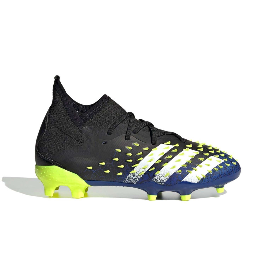 БУТСЫ ADIDAS PREDATOR FREAK .1 FG JR (SS21) FY0744