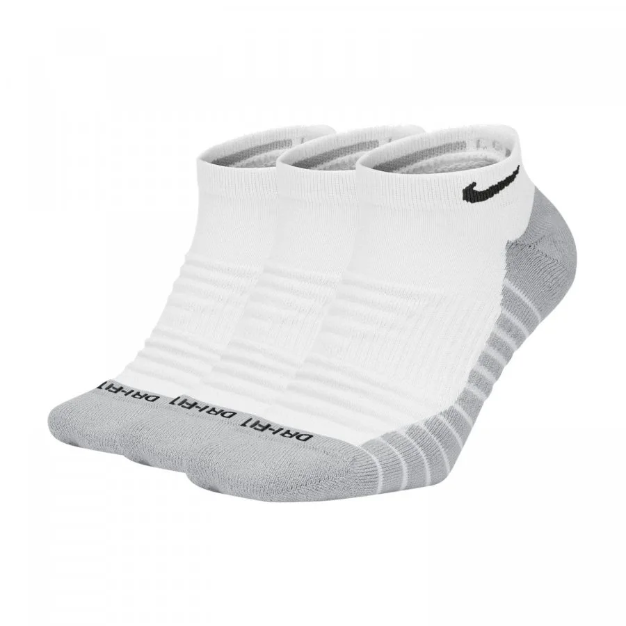 Nike everyday max best sale cushion no show